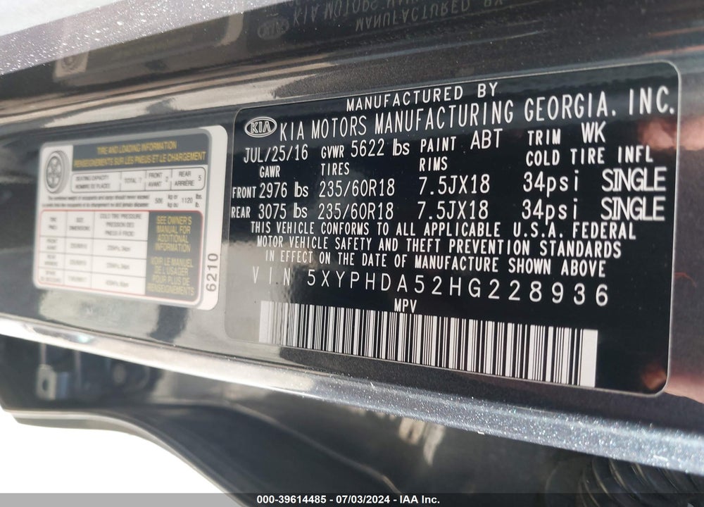 2017 KIA SORENTO 3.3L EX VIN: 5XYPHDA52HG228936