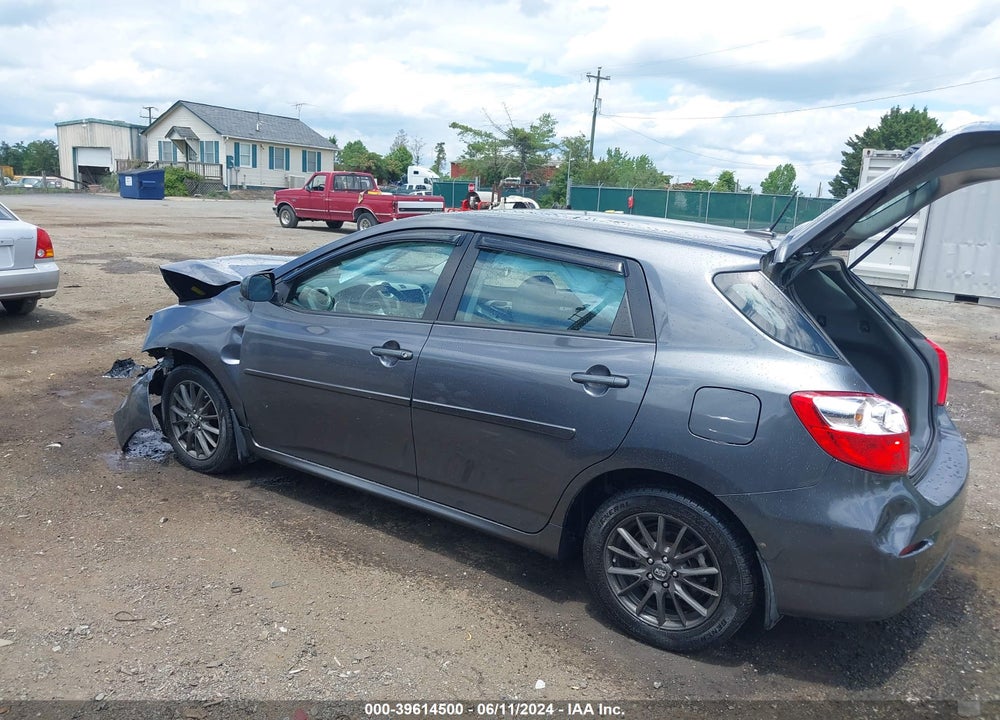2011 TOYOTA MATRIX VIN: 2T1KU4EE6BC720131