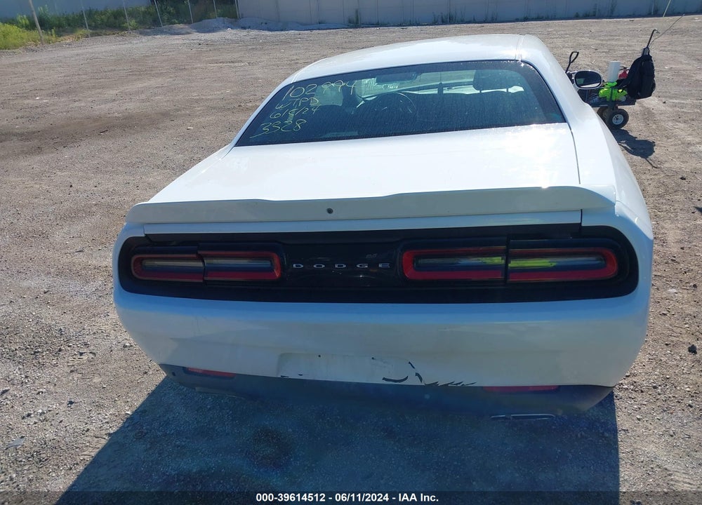 2016 DODGE CHALLENGER SXT VIN: 2C3CDZAG2GH153328