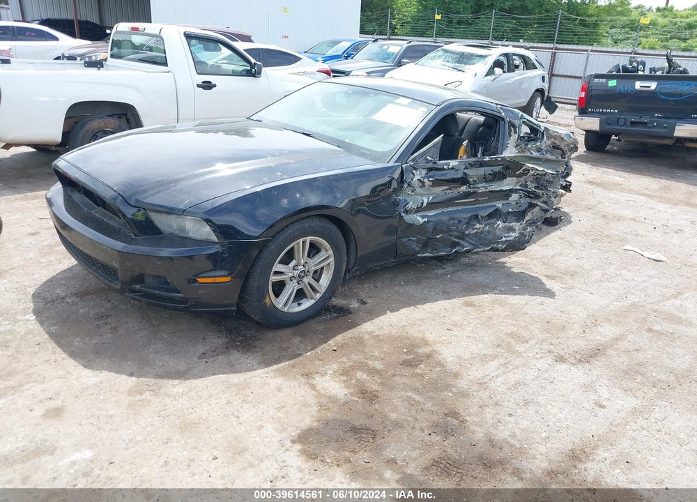 2014 FORD MUSTANG V6 VIN: 1ZVBP8AM2E5311649