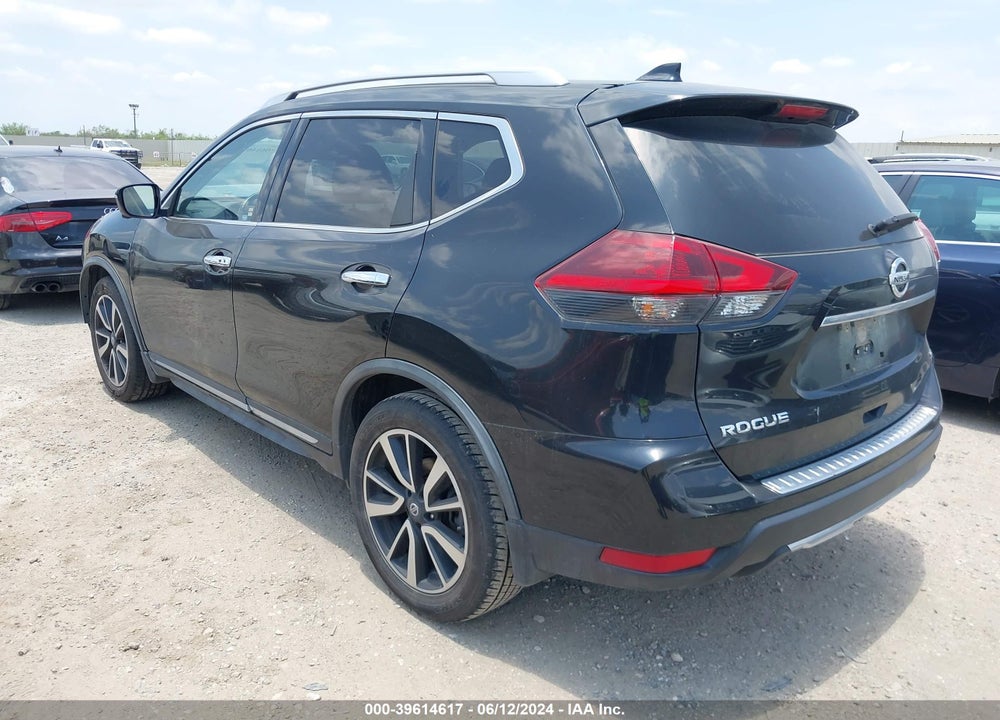 2018 NISSAN ROGUE SL VIN: JN8AT2MT2JW489659