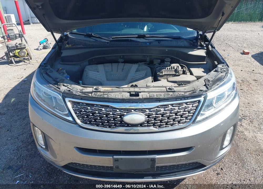2014 KIA SORENTO VIN: 5XYKWDA71EG443060