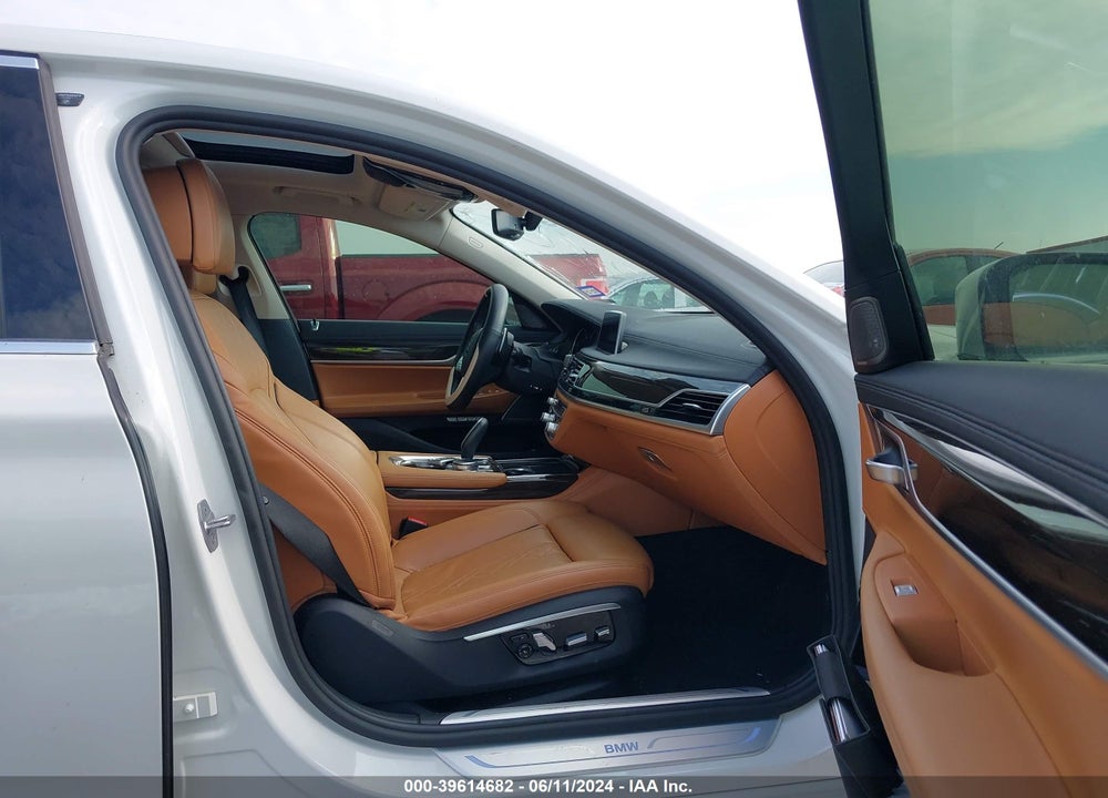 2016 BMW 750I VIN: WBA7F0C55GGL99927