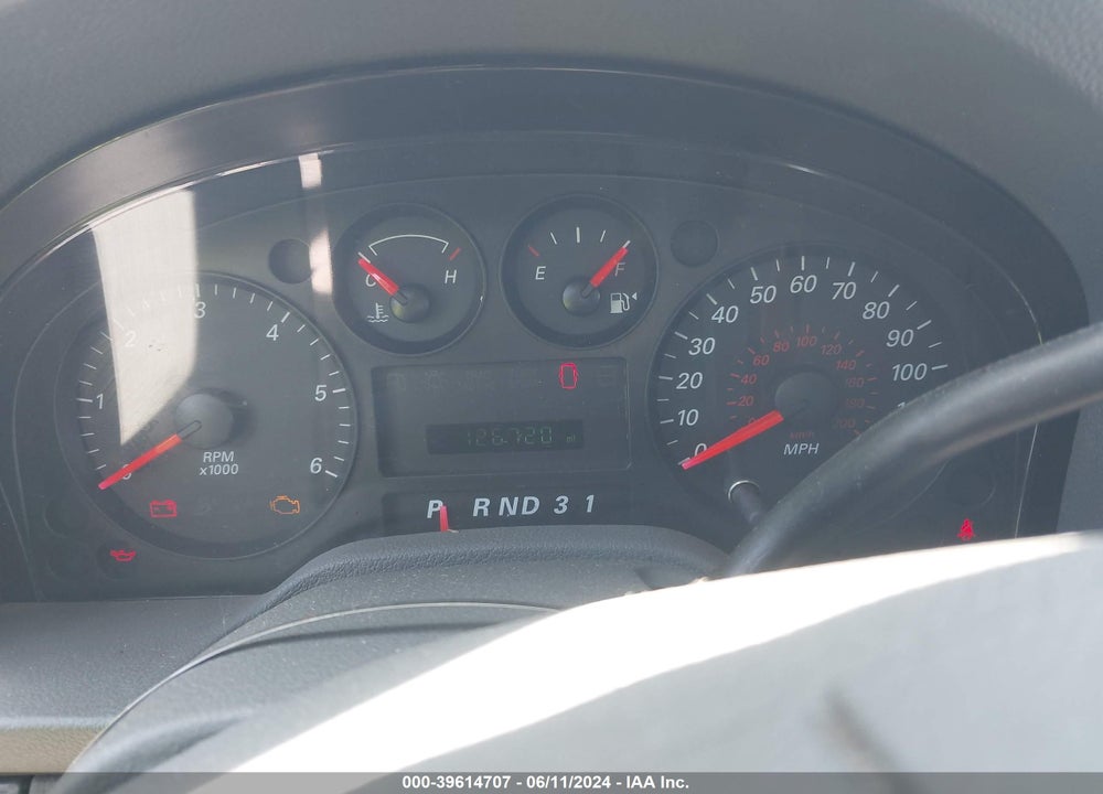 2006 FORD FREESTAR SE VIN: 2FMZA51636BA11985