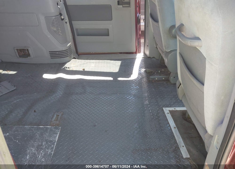 2006 FORD FREESTAR SE VIN: 2FMZA51636BA11985
