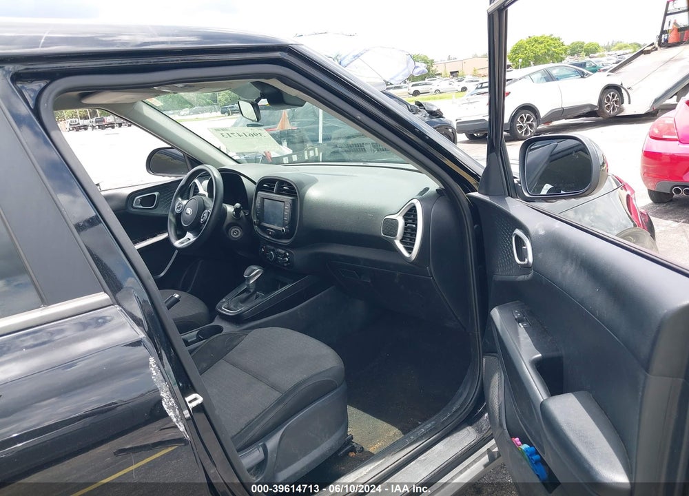 2020 KIA SOUL !/+/S VIN: KNDJ23AU6L7052035