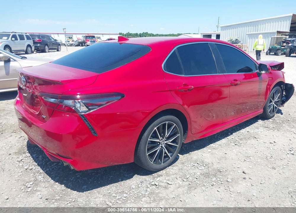 2021 TOYOTA CAMRY SE VIN: 4T1G11AK3MU411193