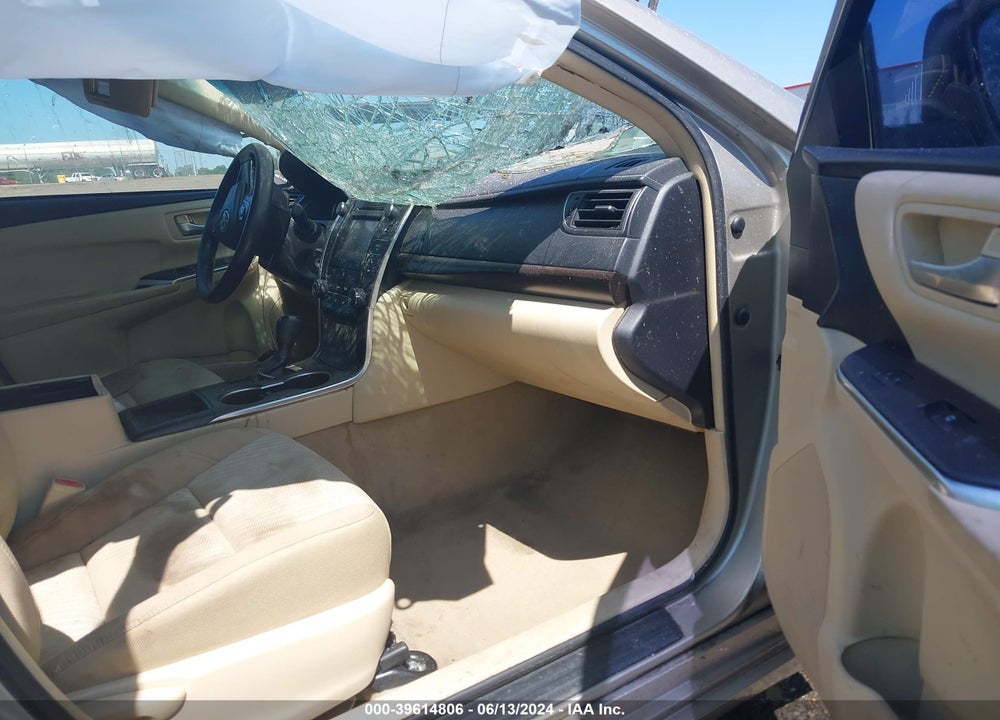 2016 TOYOTA CAMRY LE VIN: 4T4BF1FK3GR559486