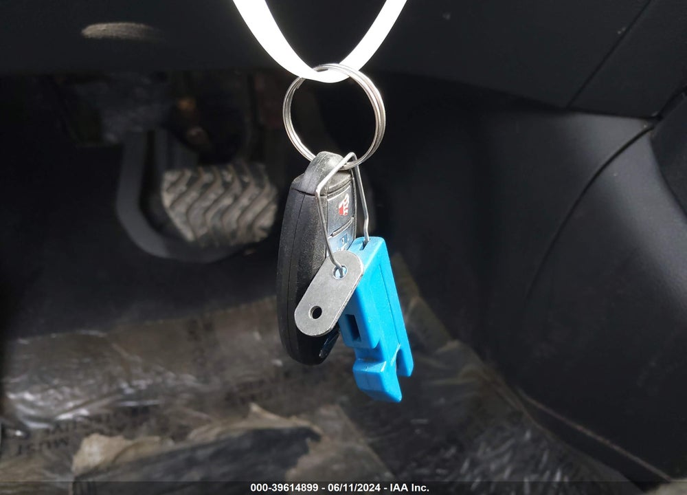 2017 NISSAN ROGUE SV VIN: 5N1AT2MT0HC857159