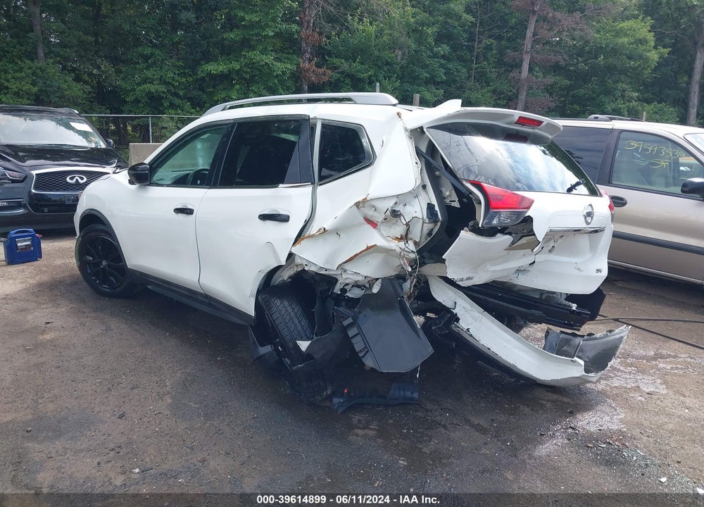 2017 NISSAN ROGUE SV VIN: 5N1AT2MT0HC857159