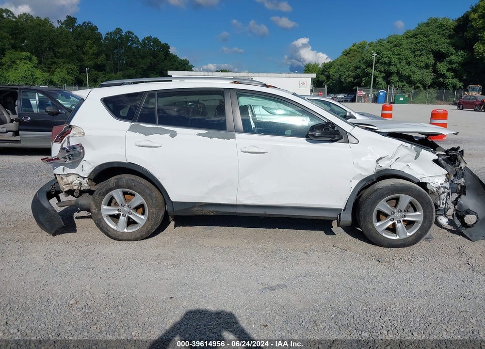 2013 TOYOTA RAV4 XLE VIN: 2T3RFREVXDW046113