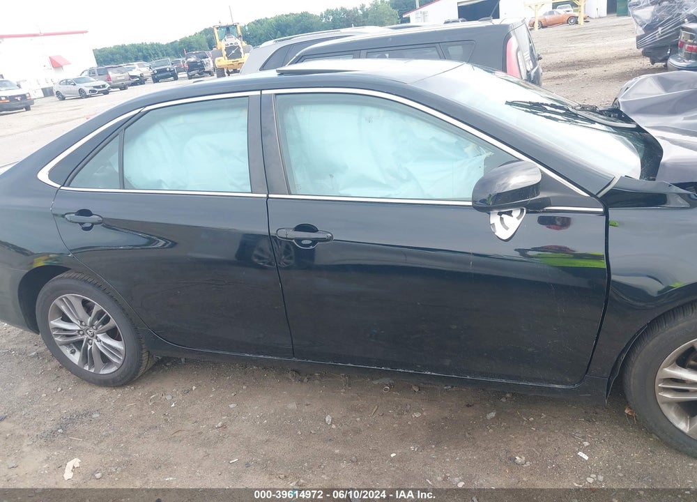 2015 TOYOTA CAMRY SE VIN: 4T1BF1FK7FU098575
