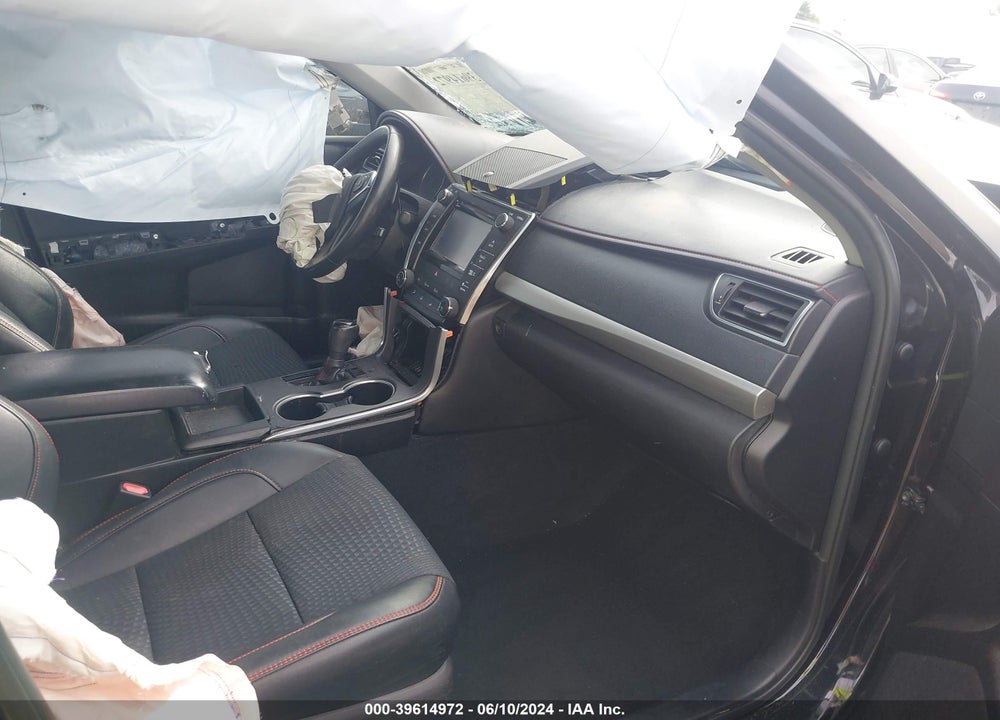 2015 TOYOTA CAMRY SE VIN: 4T1BF1FK7FU098575