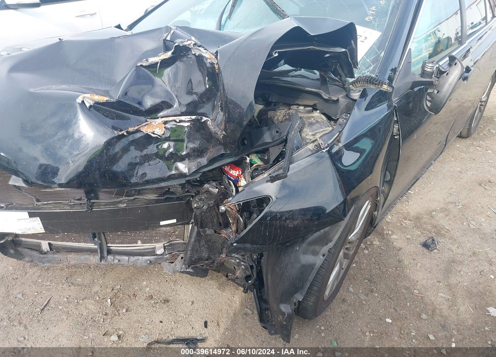 2015 TOYOTA CAMRY SE VIN: 4T1BF1FK7FU098575