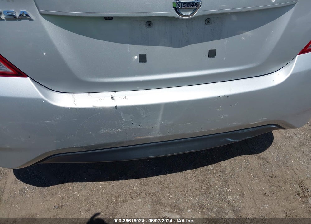 2019 NISSAN VERSA 1.6 SV VIN: 3N1CN7AP4KL867199