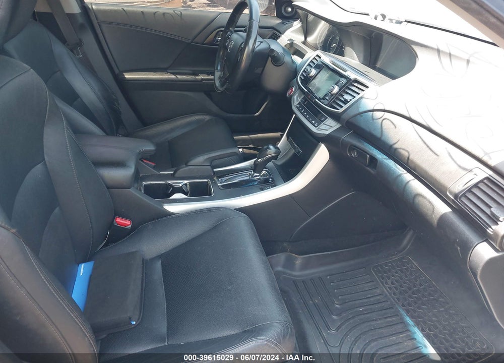 2013 HONDA ACCORD EX-L VIN: 1HGCR2F89DA085367