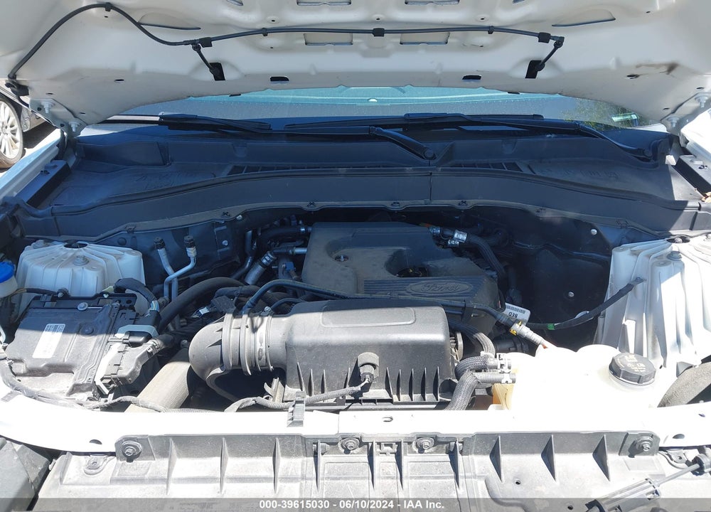 2020 FORD EXPLORER XLT VIN: 1FMSK8DH4LGB49374