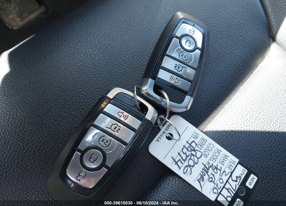 2020 FORD EXPLORER XLT VIN: 1FMSK8DH4LGB49374