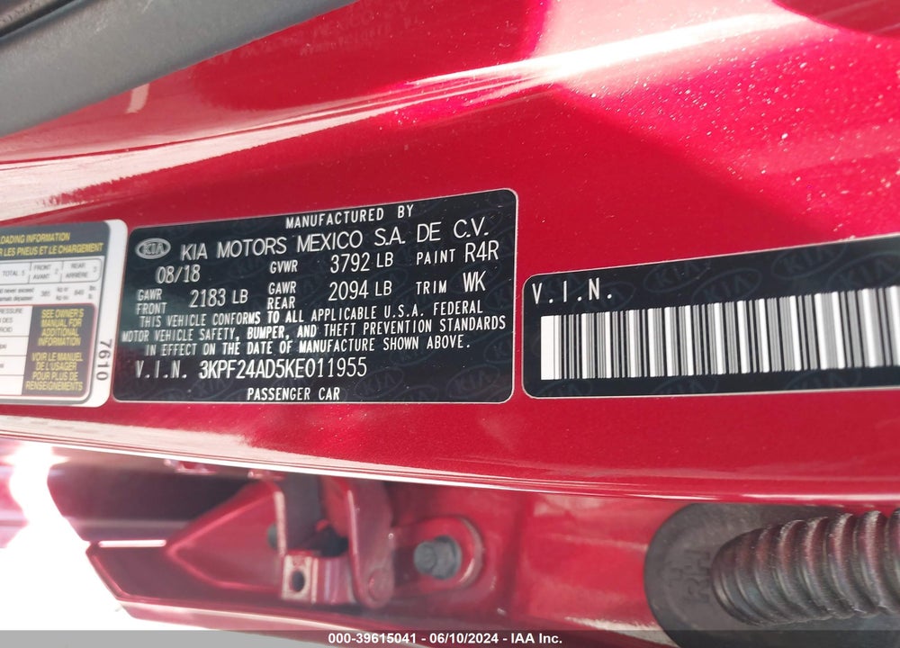 2019 KIA FORTE LXS VIN: 3KPF24AD5KE011955