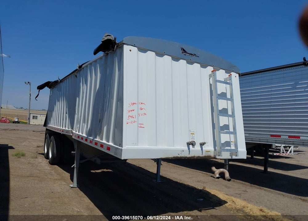 2010 JET COMPANY INC JET VIN: 5JNGS262XAH000568