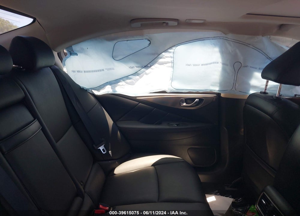 2015 INFINITI Q50 VIN: JN1BV7AP3FM353528