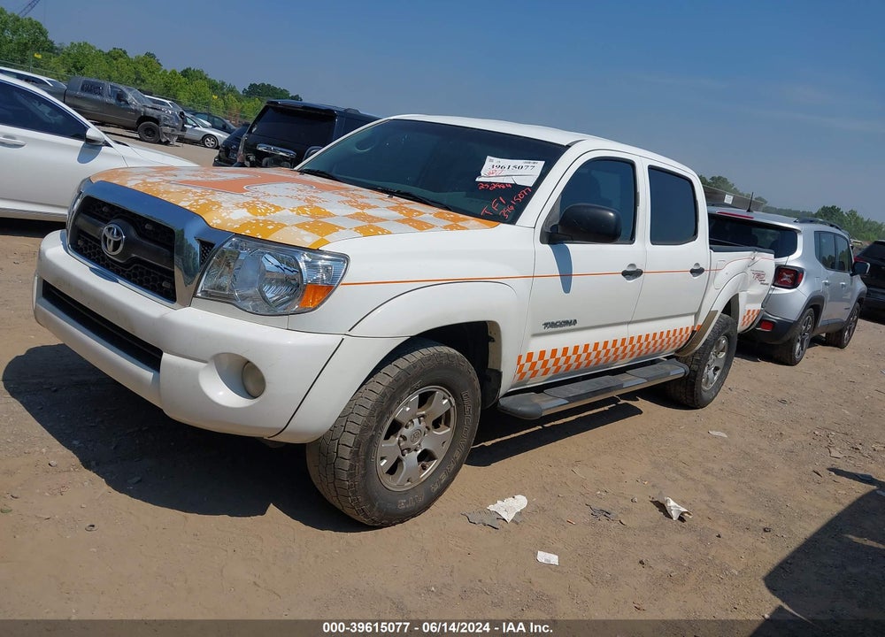 2011 TOYOTA TACOMA PRERUNNER V6 VIN: 3TMJU4GN8BM120100