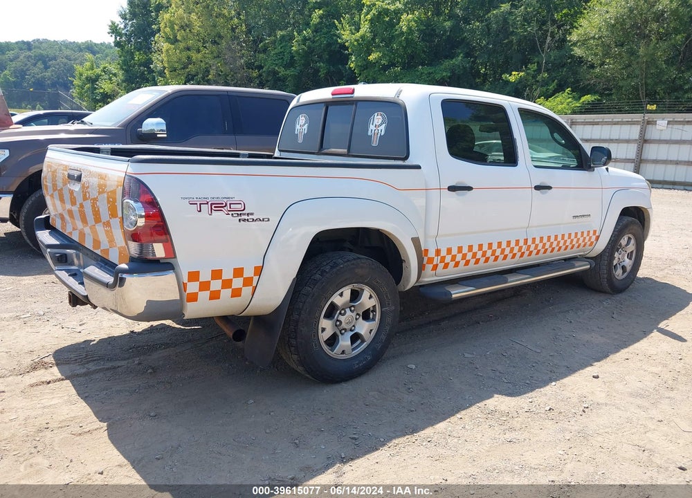 2011 TOYOTA TACOMA PRERUNNER V6 VIN: 3TMJU4GN8BM120100