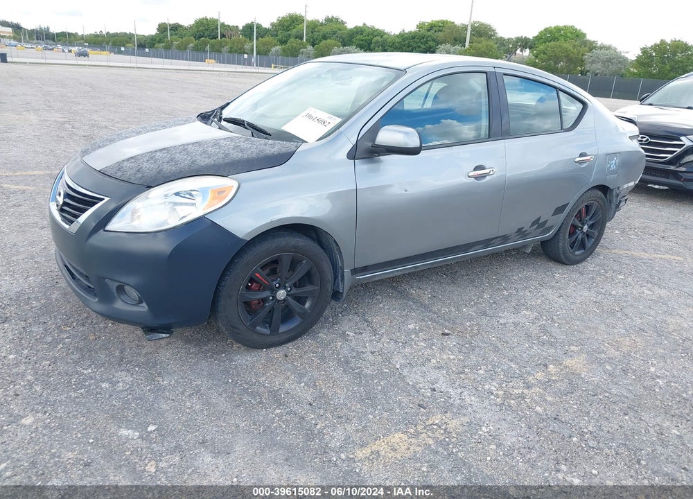 2014 NISSAN VERSA 1.6 SL VIN: 3N1CN7AP0EL810759