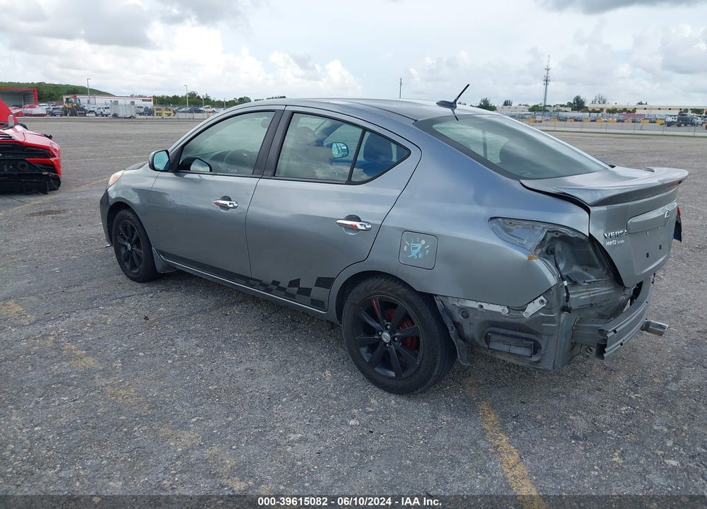 2014 NISSAN VERSA 1.6 SL VIN: 3N1CN7AP0EL810759