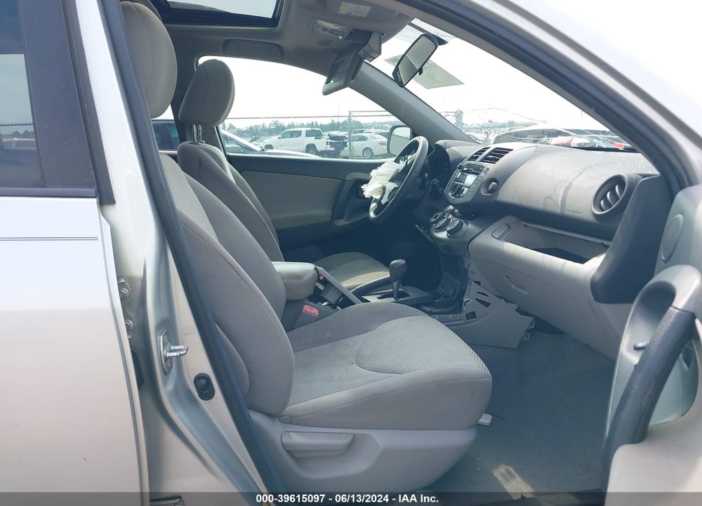 2011 TOYOTA RAV4 VIN: 2T3ZF4DV5BW063340