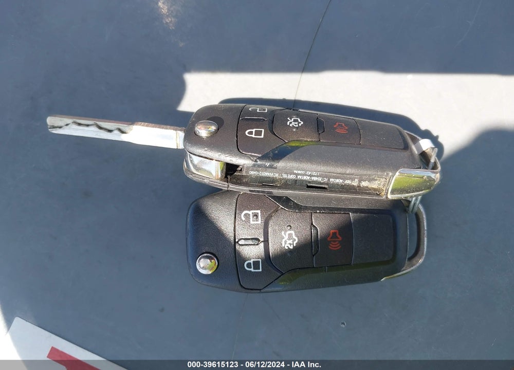 2015 FORD FUSION SE VIN: 1FA6P0HD6F5101686