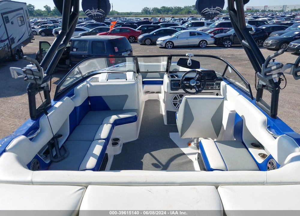 2016 MOOMBA OTHER VIN: ISRMH009D616