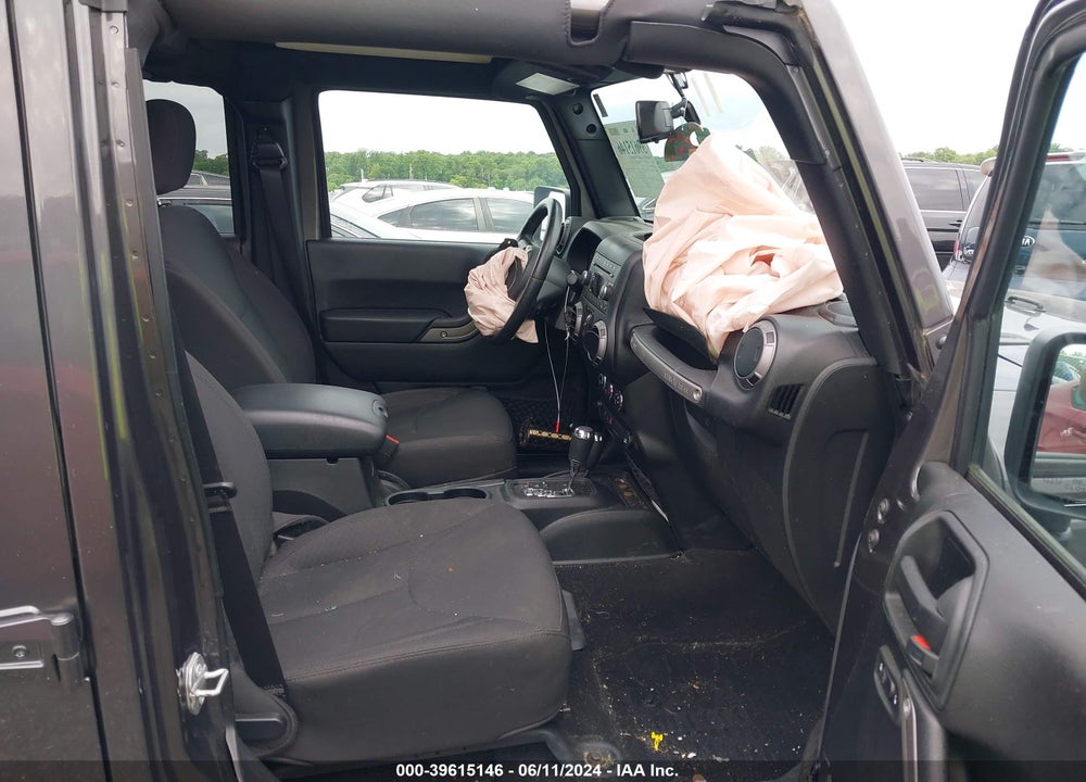 2018 JEEP WRANGLER JK UNLIMITED SPORT S 4X4 VIN: 1C4BJWDG0JL931629