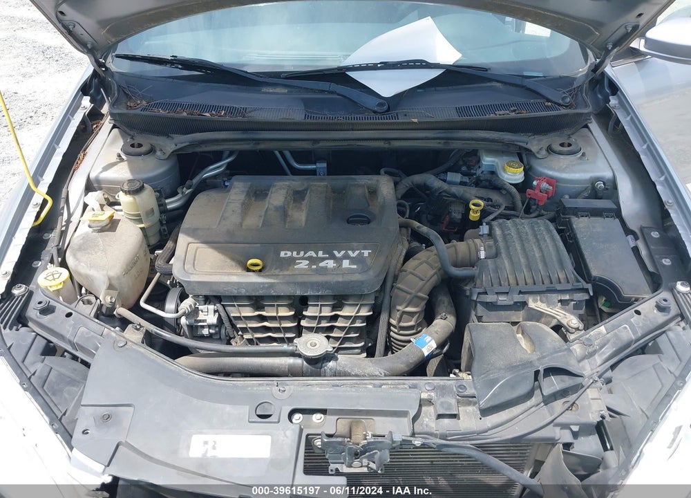 2014 CHRYSLER 200 LX VIN: 1C3CCBAB9EN123827