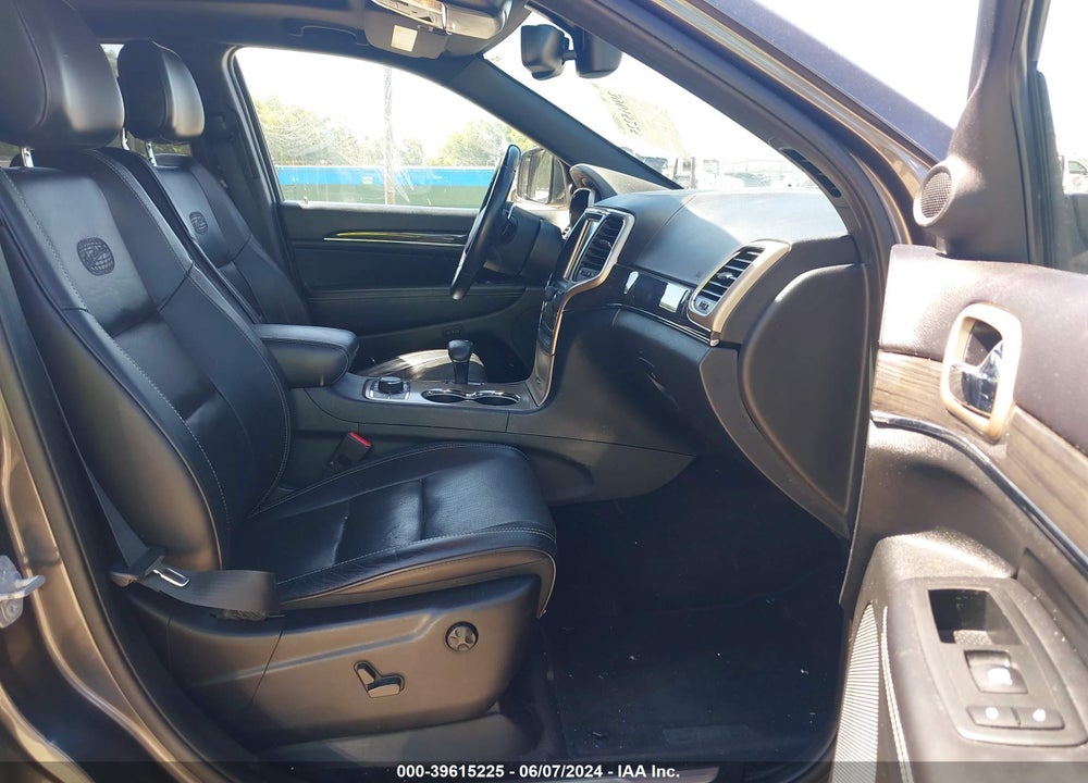 2015 JEEP GRAND CHEROKEE OVERLAND VIN: 1C4RJFCG7FC747201