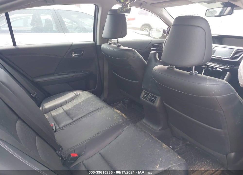 2016 HONDA ACCORD TOURING VIN: 1HGCR3F92GA023683