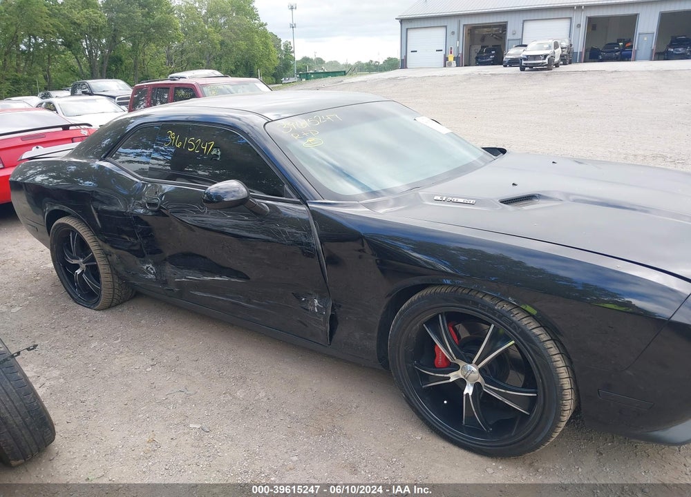2010 DODGE CHALLENGER SRT8 VIN: 2B3CJ7DW4AH109139