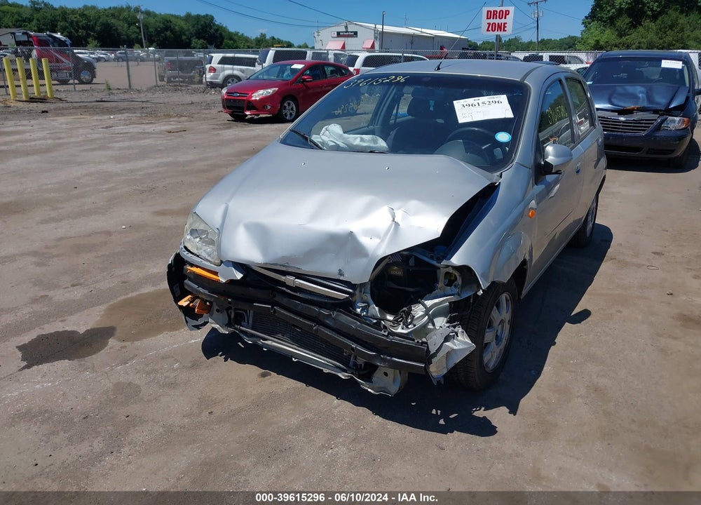 2004 CHEVROLET AVEO LS VIN: KL1TJ62634B172085
