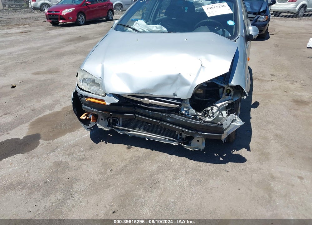 2004 CHEVROLET AVEO LS VIN: KL1TJ62634B172085