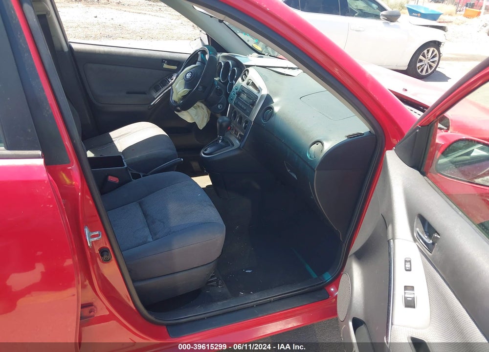 2005 TOYOTA MATRIX/XR VIN: 2T1KR32E35C396849