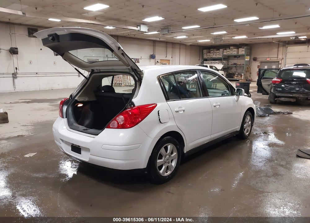 2008 NISSAN VERSA 1.8SL VIN: 3N1BC13E98L397447