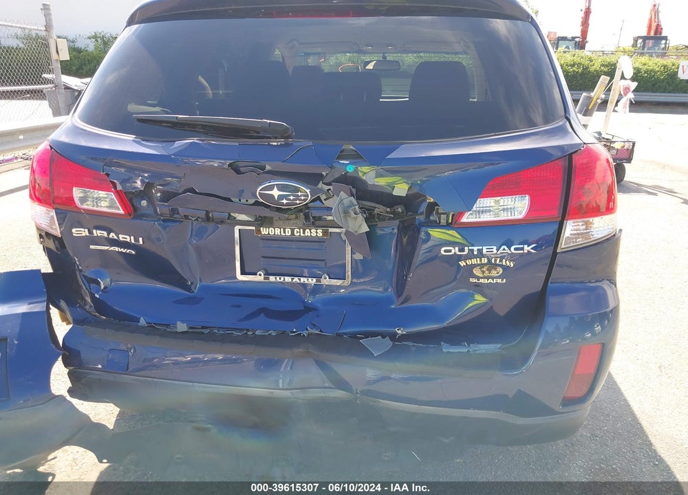 2010 SUBARU OUTBACK 2.5I LIMITED VIN: 4S4BRCJC1A3313126