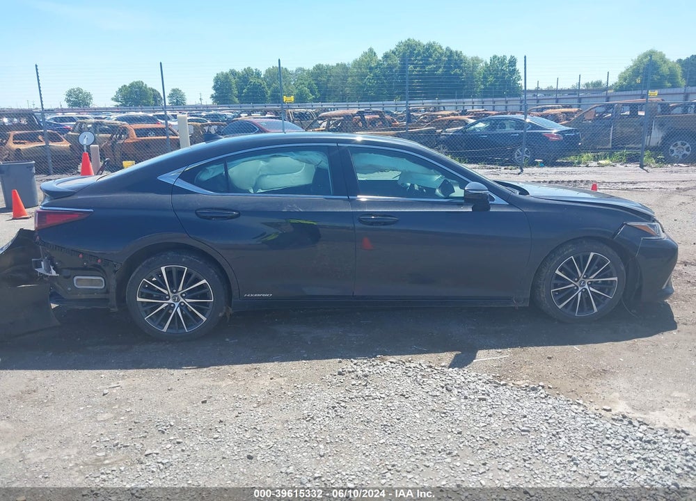 2022 LEXUS ES 300H VIN: 58ADA1C14NU021981