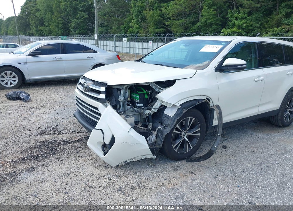 2019 TOYOTA HIGHLANDER LE PLUS VIN: 5TDZZRFH9KS365503