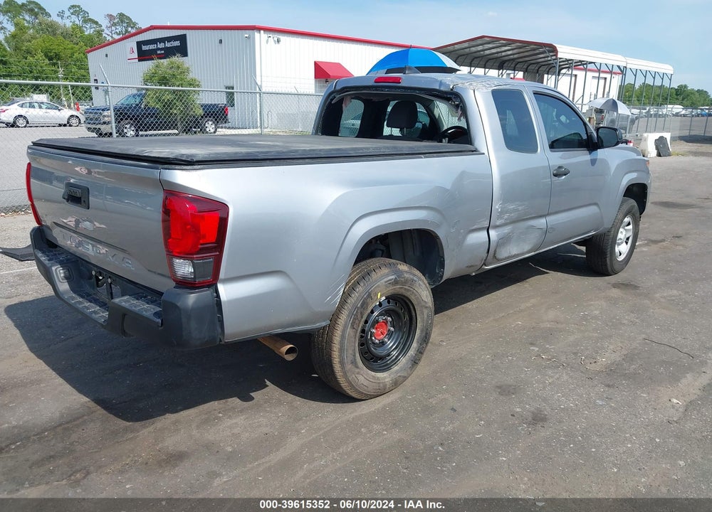 2018 TOYOTA TACOMA SR VIN: 5TFRX5GN1JX124594
