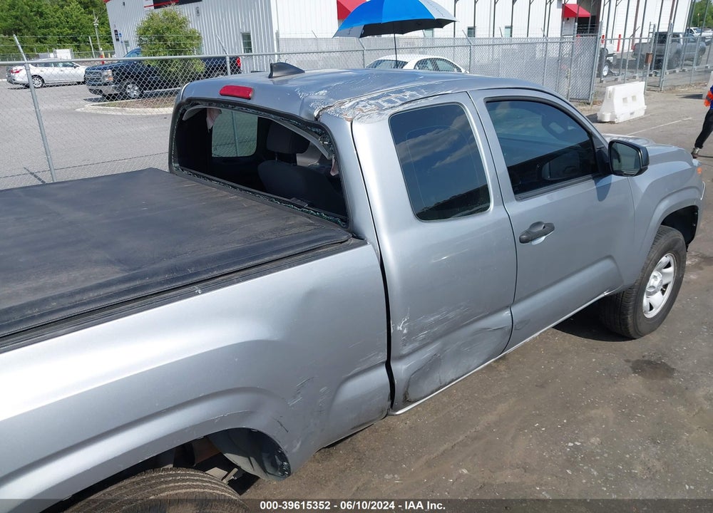 2018 TOYOTA TACOMA SR VIN: 5TFRX5GN1JX124594