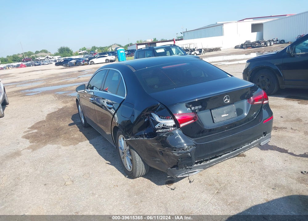 2021 MERCEDES-BENZ A 220 VIN: W1K3G4EB3MJ283154