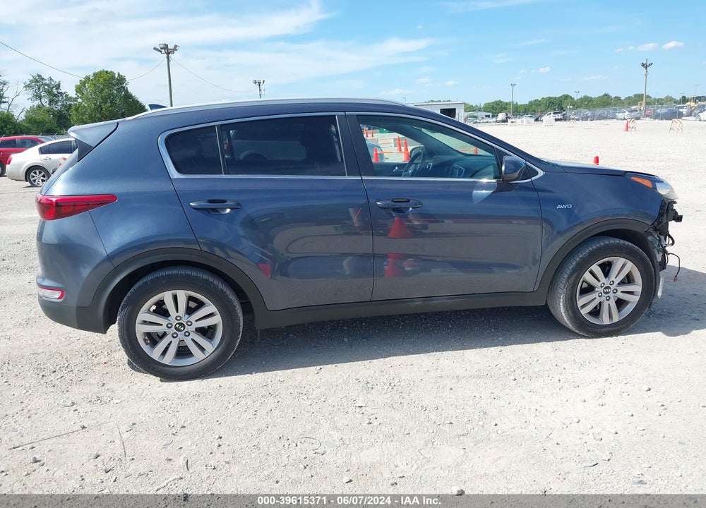2018 KIA SPORTAGE LX VIN: KNDPMCAC0J7354686
