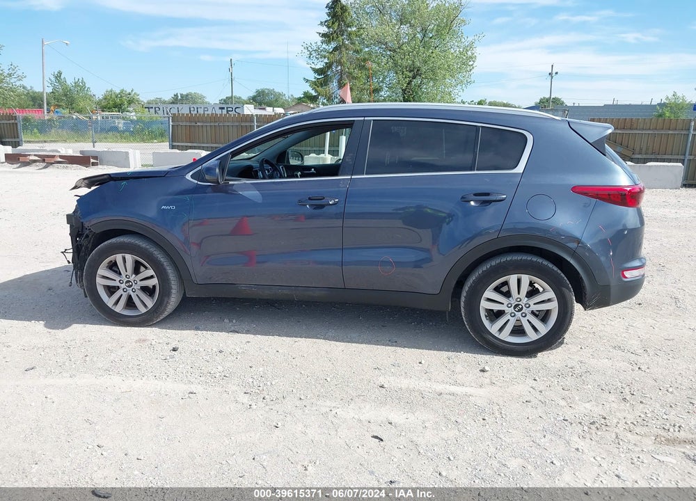 2018 KIA SPORTAGE LX VIN: KNDPMCAC0J7354686