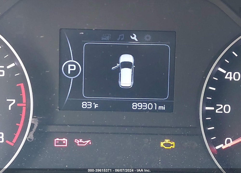 2018 KIA SPORTAGE LX VIN: KNDPMCAC0J7354686
